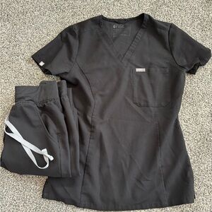 FIGS Black Scrub Top and Jogger Pants Set XXS